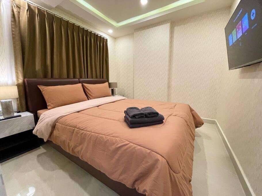Large Luxury, Pool View, Grand Avenue, Pattaya - 202 Exterior foto